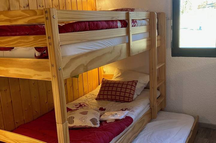 Appartement entier, Studio Yomeo - La Joue Du Loup - Pied des pistes - 30 M² - 5 Pers 3 +++ in La Joue du Loup, Le Dévoluy