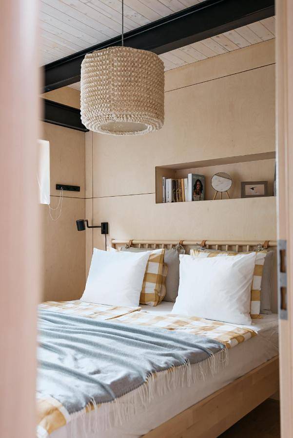 Houseboat Fred Prague in Smíchov, Prag