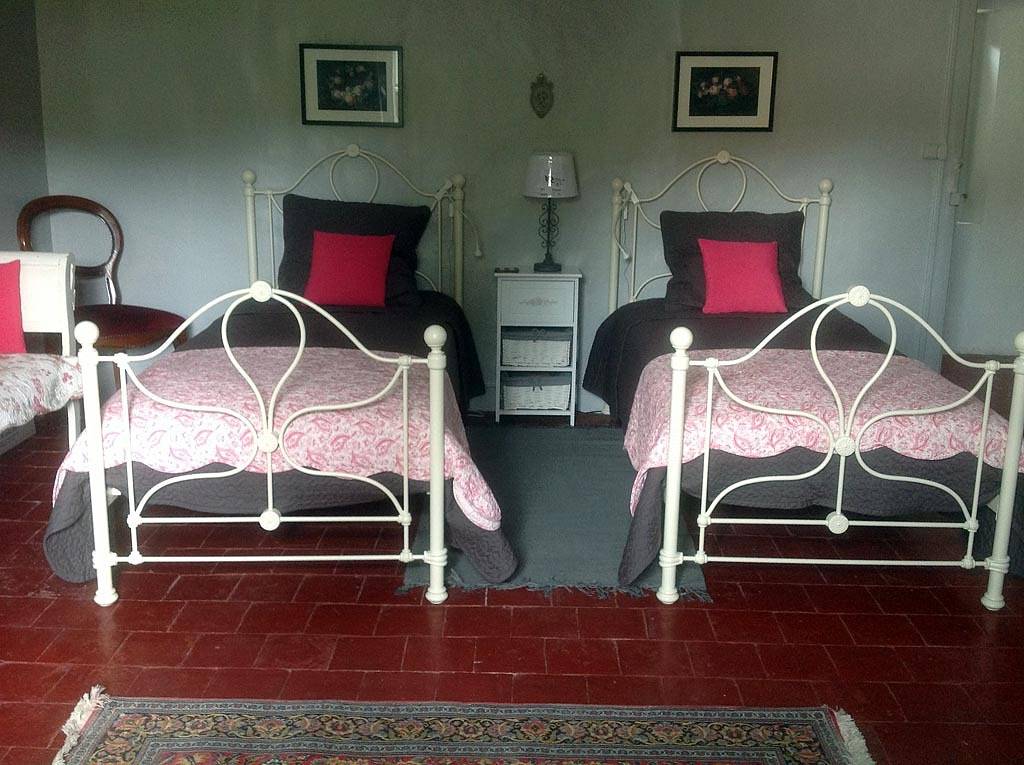 Le petit Figuier - Chambre Rose in La Roque-d'Anthéron, Région d'Aix-en-Provence