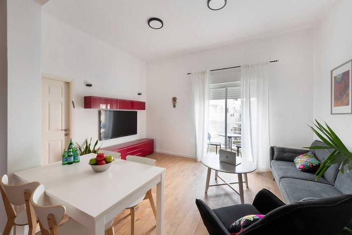 Apartamento para 6 personas, con balcón y vistas en Tel Aviv