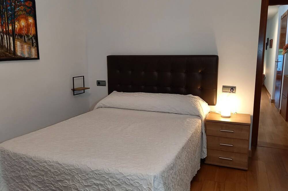 Entire apartment, Nuevo Apartamento en Zona del Palacio de Congresos in Centro (Salamanca), Salamanca