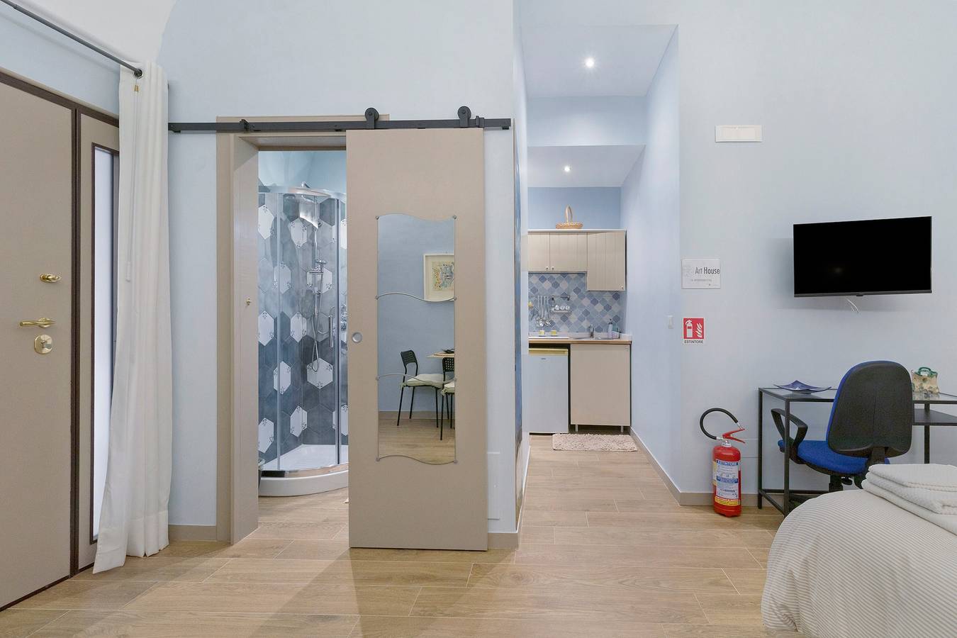 Ferienhaus 'Arthouse Molfetta' mit Wlan und Klimaanlage in Molfetta, Bari Provinz