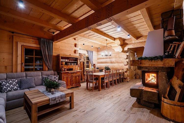Una gran casa de estilo montañés con zona de spa in Murzasichle, Cárpatos (Polonia)
