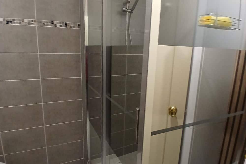 Appartement entier, Appartement  50m de la mer  4 personnes in Ouistreham, Région de Caen