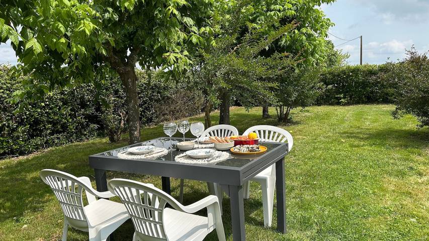 Casa vacanza per 8 persone, con giardino, adatto a famiglie con bambini - 1