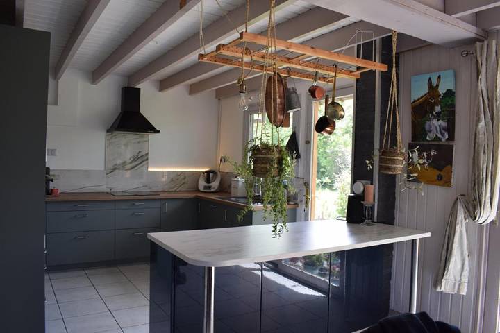 Location de vacances pour 8 personnes, avec jardin à Crouay - 2