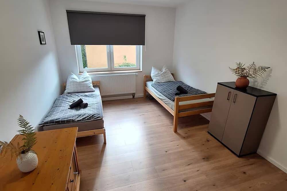 Ganze Wohnung, Apt.3: Voll ausgestattet 4 Schlafzimmer 8 Personen in Hagen, Ruhrgebiet