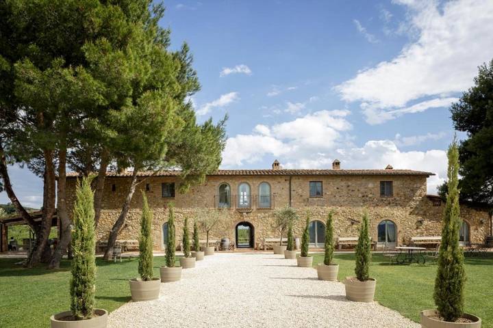 Agriturismo per 2 persone, con Idromassaggio e Terrazza nonché Giardino e Piscina a Gavorrano