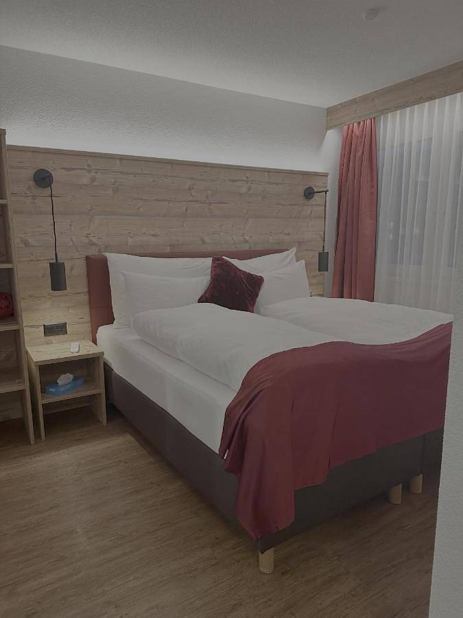 Therme 51° Hotel Physio & Spa in Leukerbad, Leukerbad & Umgebung