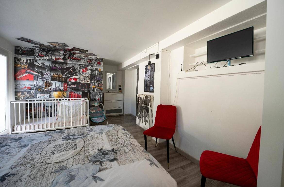 Appartement entier, Rez de villa cosy avec espace extérieur in Bezannes, Marne