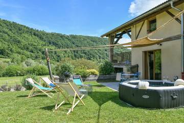 Log Cabin for 5 People in Saint-Bueil, Isère, Photo 1