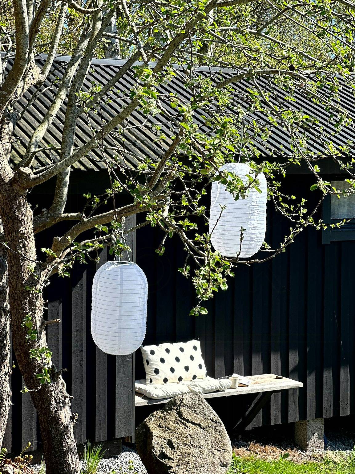 Litet hus för två med havsutsikt på Tjörn in Norra Västkusten
