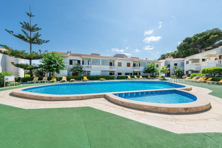 Holiday apartment for 4 people, with terrace and pool - 1