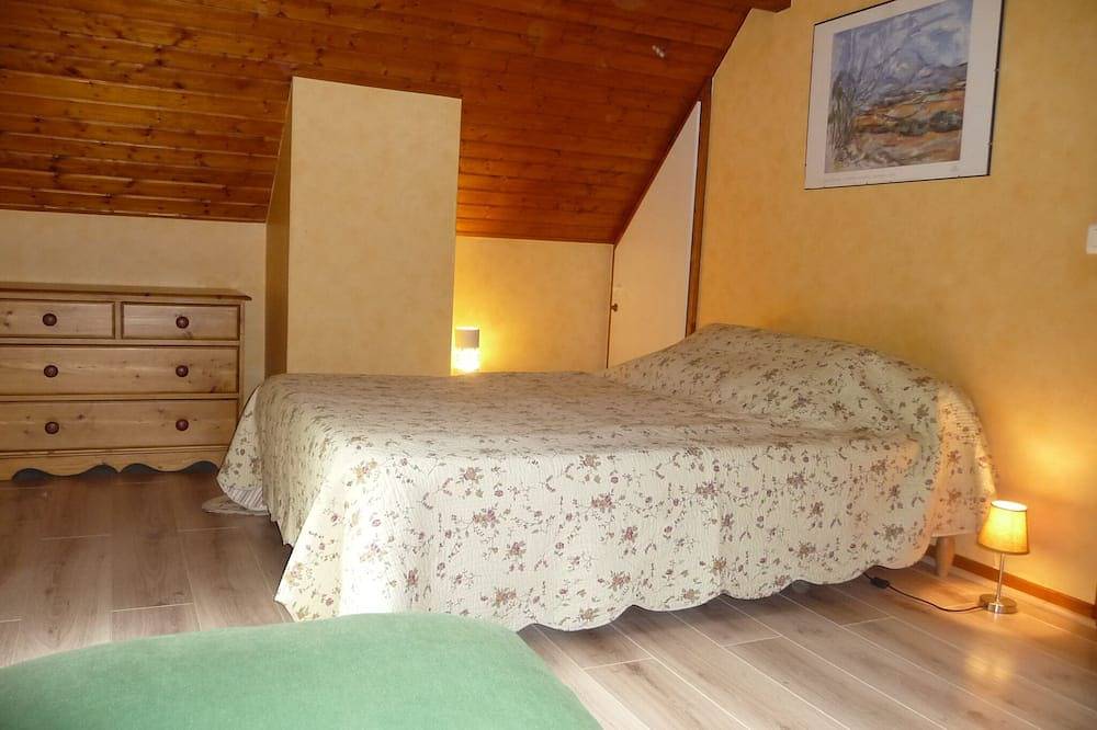 Maison confortable en pierre , proximité Piau Engaly et réserve du Néouvielle. in Aragnouet, Parc national des Pyrénées