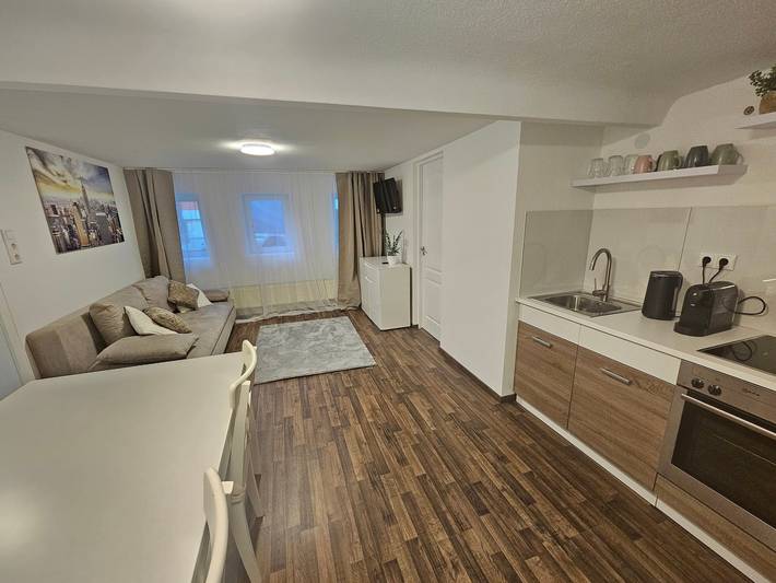 Appartement entier, Appartement 'By B2' avec Wi-Fi in Thüngen, Maindreieck