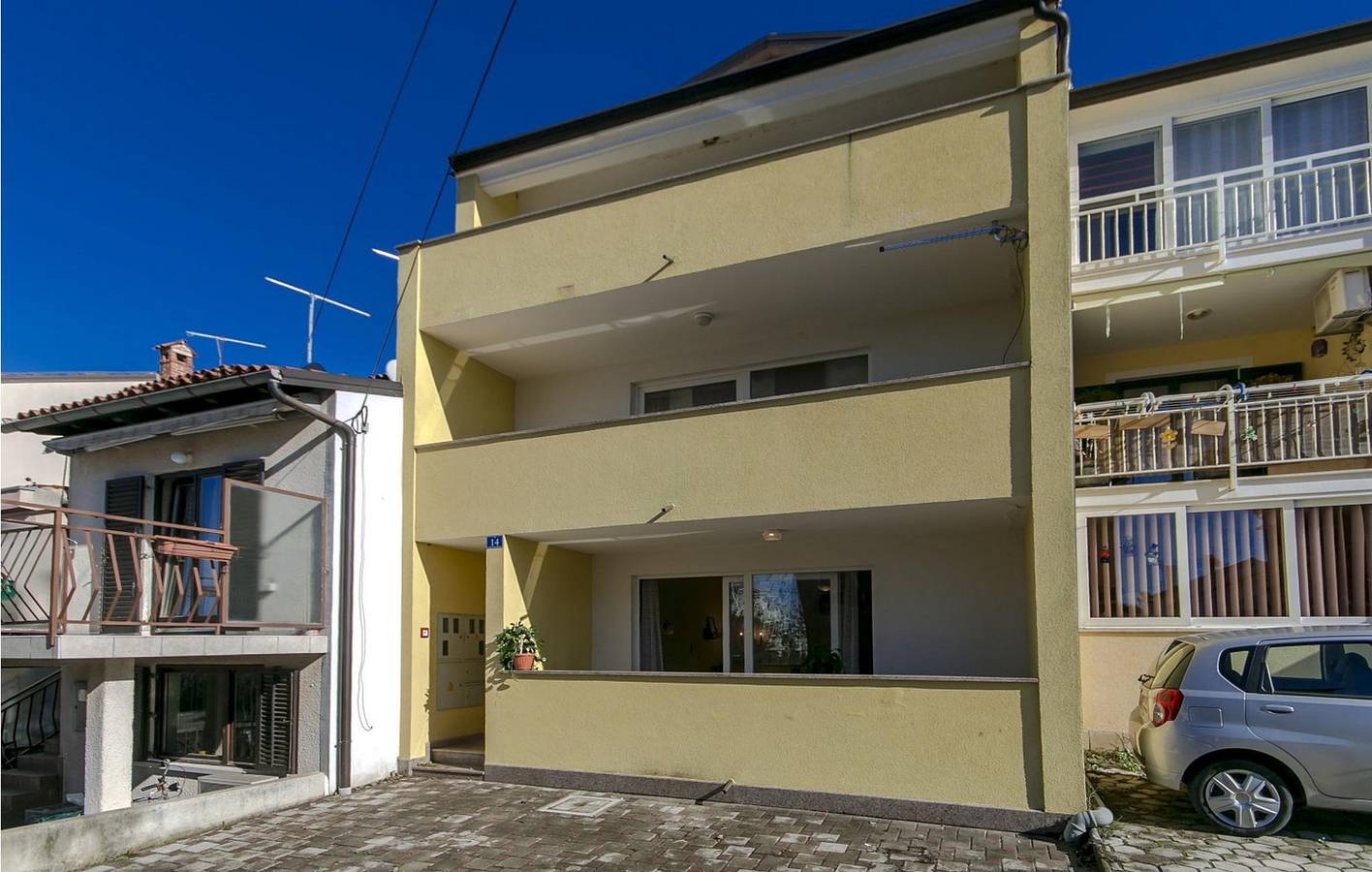 Ganze Ferienwohnung, Ferienwohnung für 4 Personen mit Terrasse in Zambratija, Umag und Umgebung