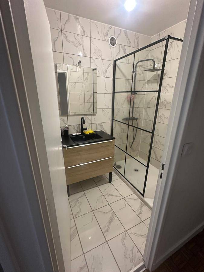 Chambre d’hôte pour 2 personnes, avec terrasse et vue