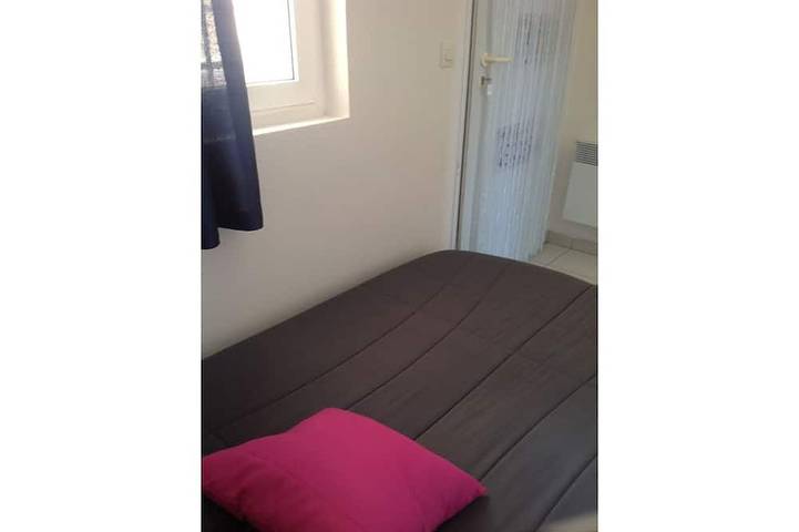 Gîte pour 4 personnes, avec piscine et jardin dans Gare Du Dramont - 3