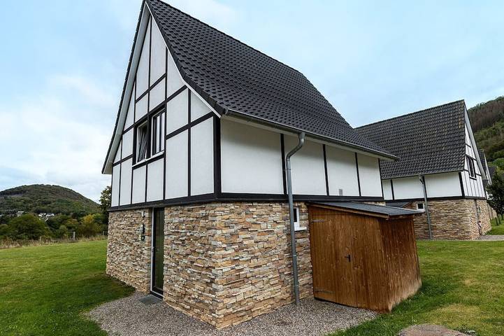 Villa für 6 Personen, mit Sauna und Terrasse, mit Haustier