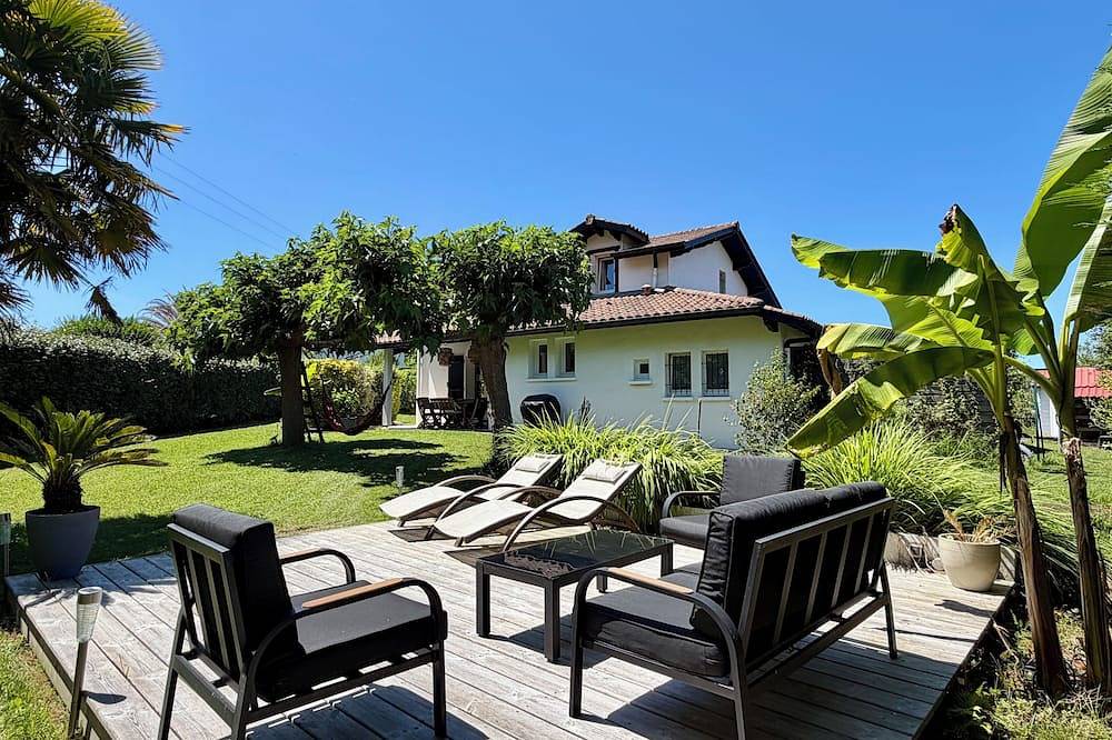 Beautiful bask villa close to Bidart Guethary Biarritz beaches in Ahetze, Bayonne und Umgebung