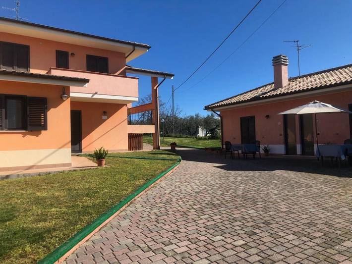 Agriturismo per 2 persone, con Giardino e Panorama a Francavilla al Mare