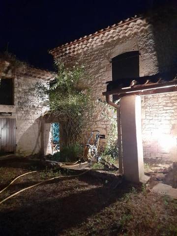 Gîte pour 7 personnes, avec jardin et terrasse à Belvèze