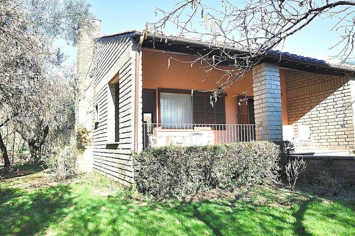 Ferienwohnung für 4 Personen, mit Garten und Pool - 1