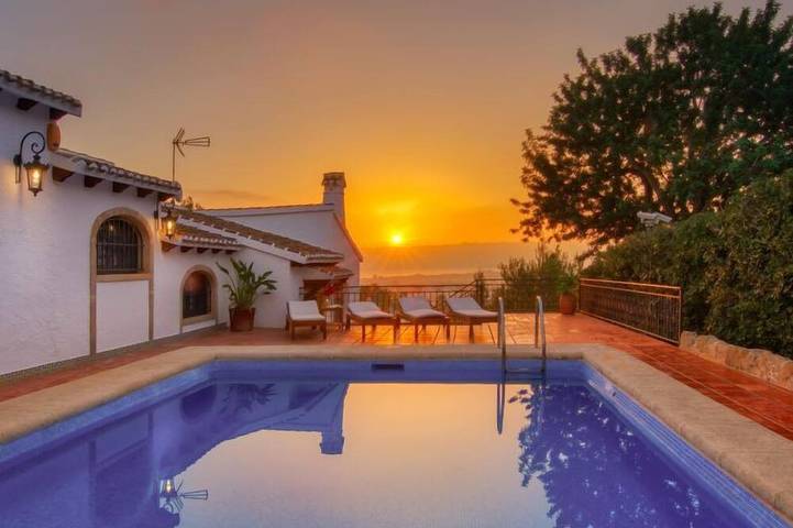 Maison de vacances pour 7 personnes, avec piscine ainsi que jardin et terrasse - 1