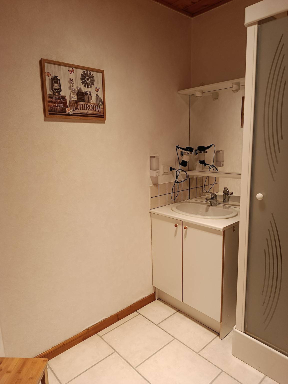 Rivage Home: Chalet de madera acogedor - A 10 min del puerto - Digital Detox y naturaleza in Pont-de-Poitte, Jura