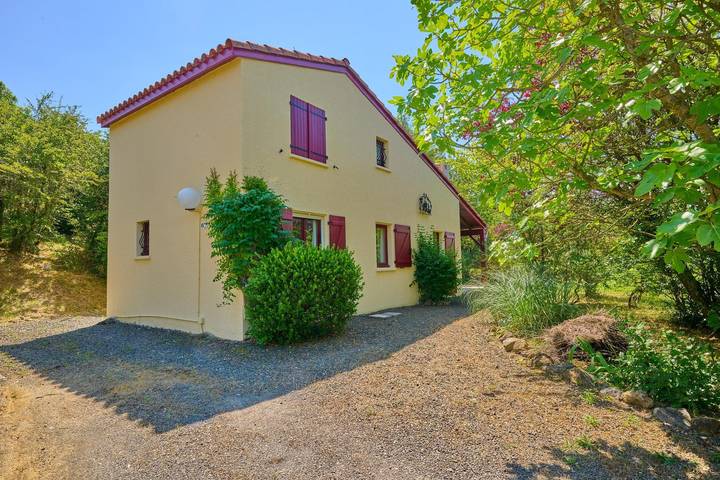 Maison de vacances pour 6 personnes, avec Terrasse et Piscine
