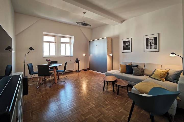 Ferienwohnung für 2 Personen, mit Balkon in Halle - 4