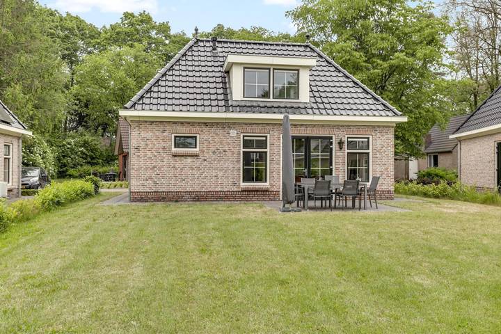 Vakantiepark voor 8 personen, met terras en tuin in Hoge Hexel