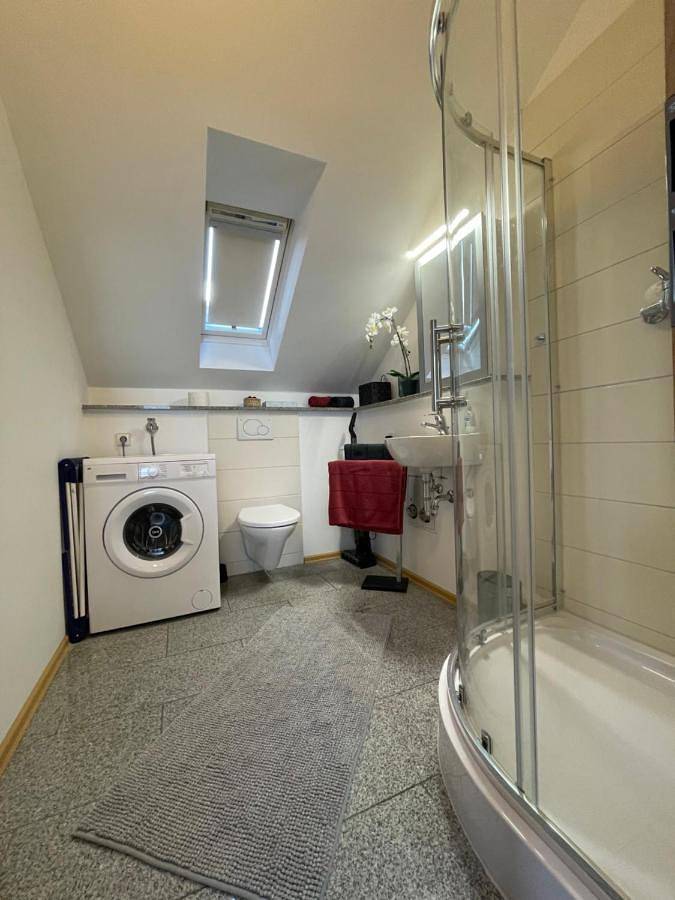 Ganze Wohnung, One-Bedroom Apartment in Leimen, Rheinebene