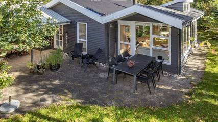 Ferienhaus für 8 Personen, mit Terrasse, mit Haustier in Serup Strand