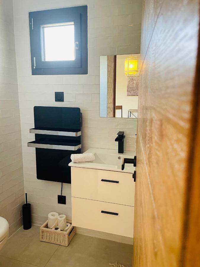 Appartement de vacances entier, Double Room in Saintes-Maries-de-la-Mer, Région d'Arles