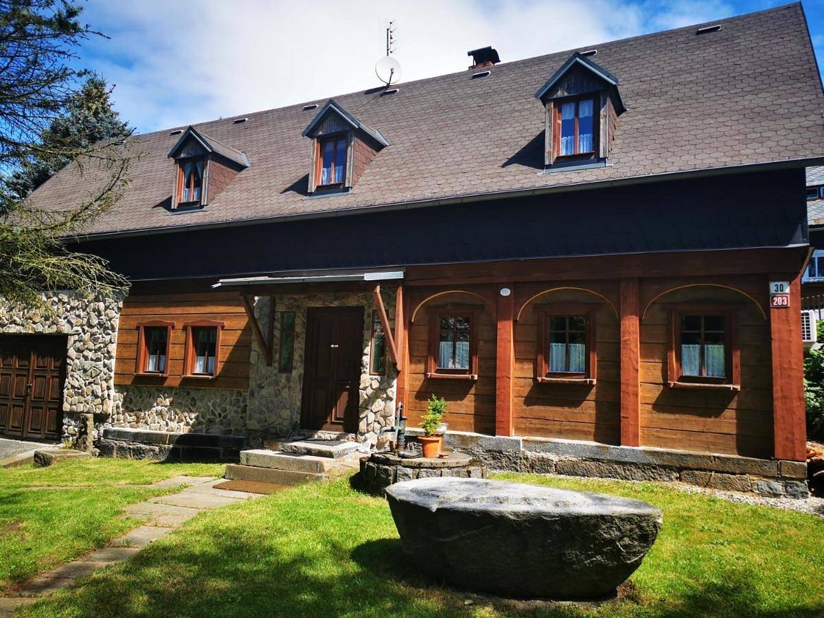 Five-Bedroom House in Böhmische Schweiz