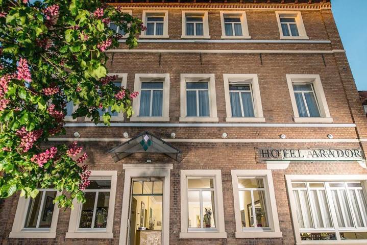 Hotel für 2 Personen, mit Terrasse und Garten in St. Leon-Rot