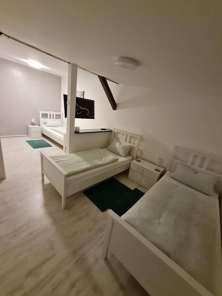 Ganze Ferienwohnung, Fewo 3 in Magdeburg Fermersleben mit Wlan/Klima in Magdeburg, Elbe-Börde-Heide