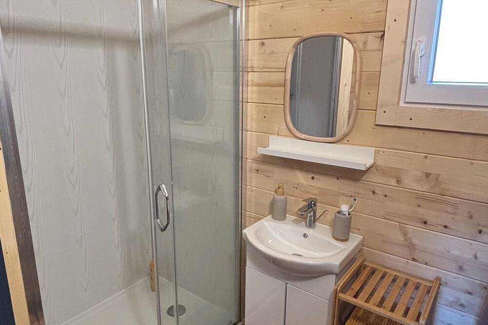 Chalet Manulili - Summer or winter, it's all there! in Saint-Léger-les-Mélèzes, Écrins National Park