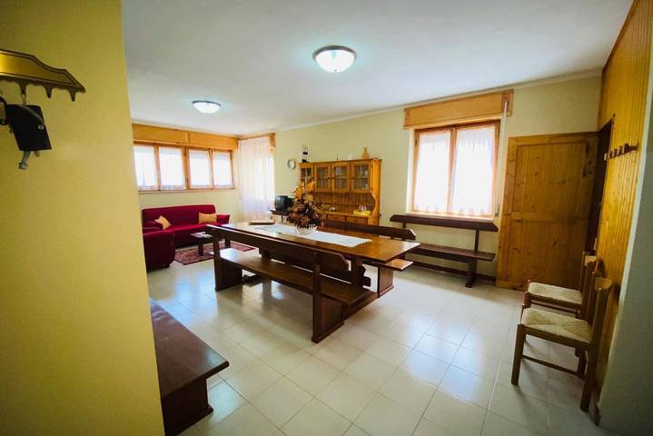Apartamento entero, Apartamento de vacaciones para 4 personas con balcón/terraza in Bosa Marina, Bosa (Italia)