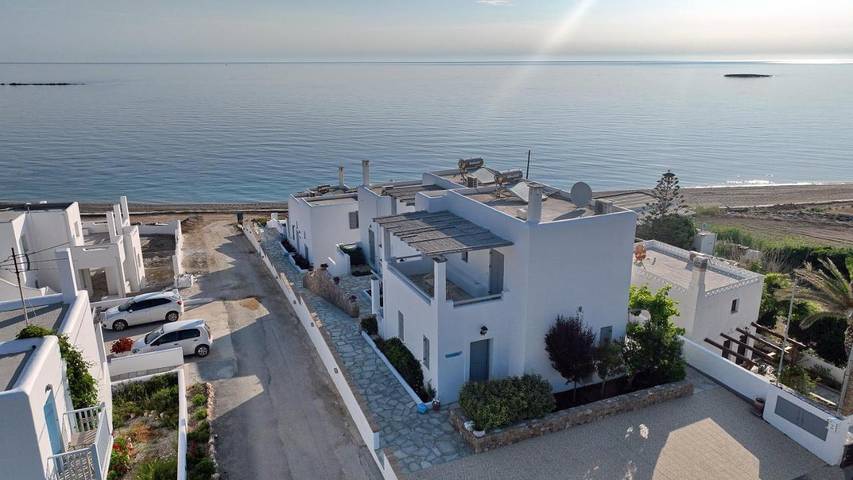 Ferienhaus für 2 Personen, mit Ausblick und Garten sowie Seeblick - 1
