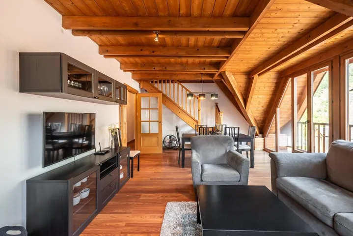 Apartamento de vacaciones para 8 personas, con vistas y balcón - 1