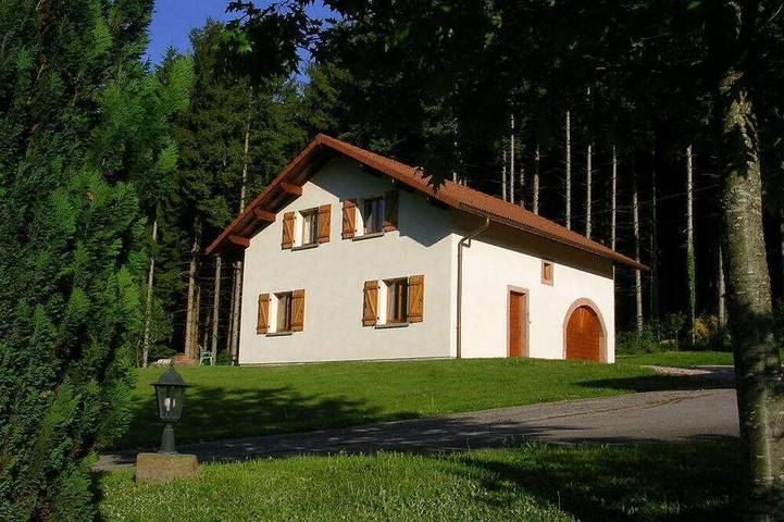 Chalet pour 8 personnes, avec sauna et jardin