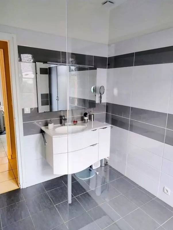 Maisons & Villas pour 6 Personnes in Rosny-sous-Bois, Sena-Saint Denis