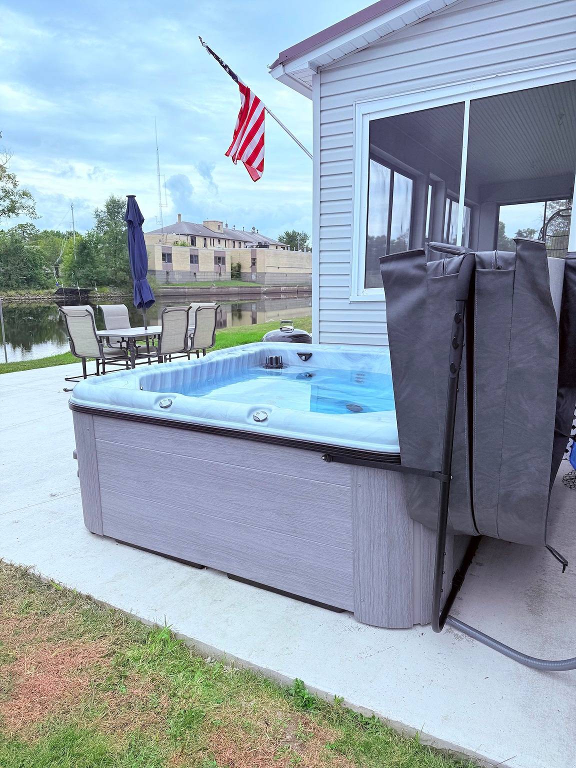 Vacation House for 13 Guests in Oconto County