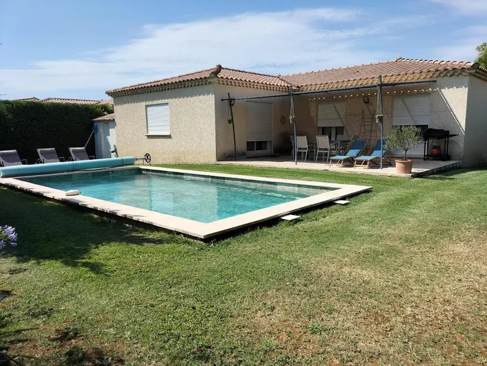 Casa de vacaciones para 8 personas, con piscina y jardín - 1