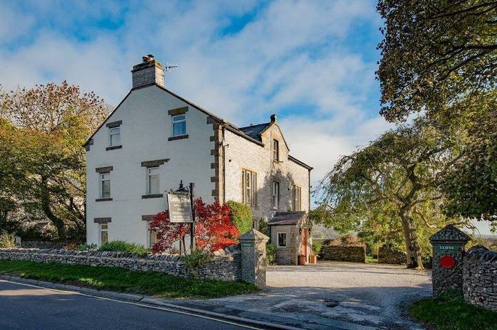 Holiday rental for 22 people, with terrace and garden, with pets in Peak District