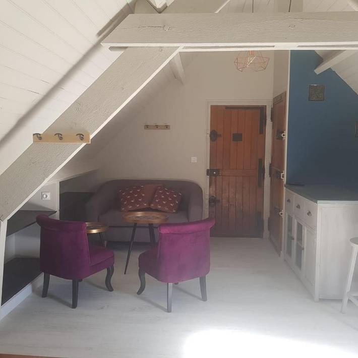 Gîte pour 2 personnes, avec terrasse ainsi que jardin et vue dans Moult - 4