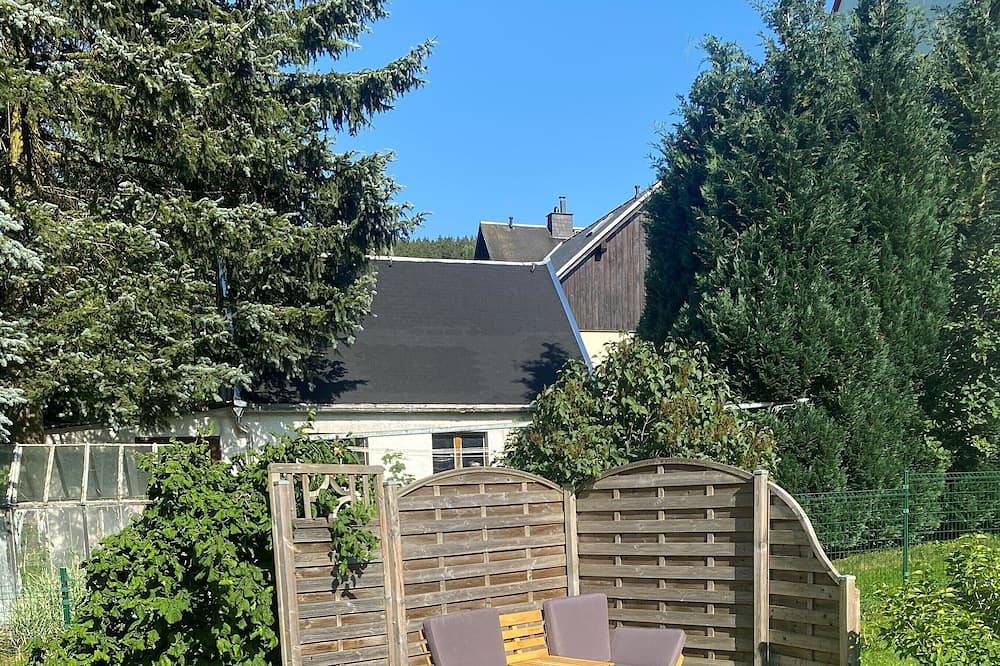Cozy holiday home in the heart of the Ore Mountains. in Neudorf, Sehmatal