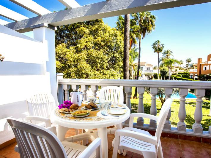 Ferienwohnung für 4 Personen, mit Garten und Terrasse sowie Kinderpool in Dénia - 2